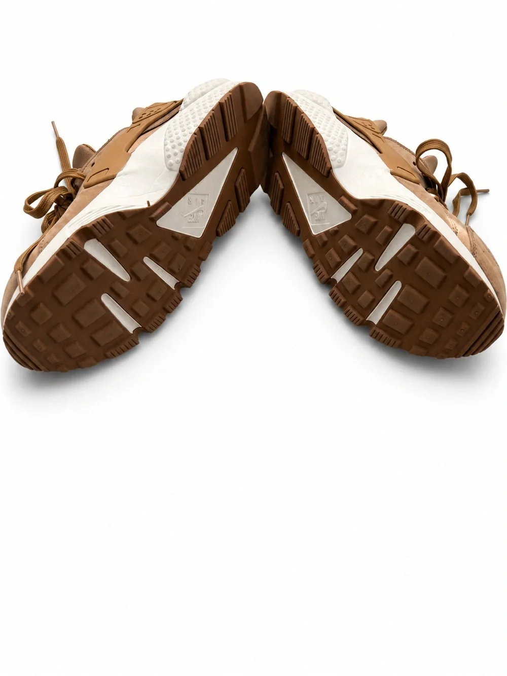 Nike Men’s Huarache Sneaker - Tan/Brown - Picture 9 of 9